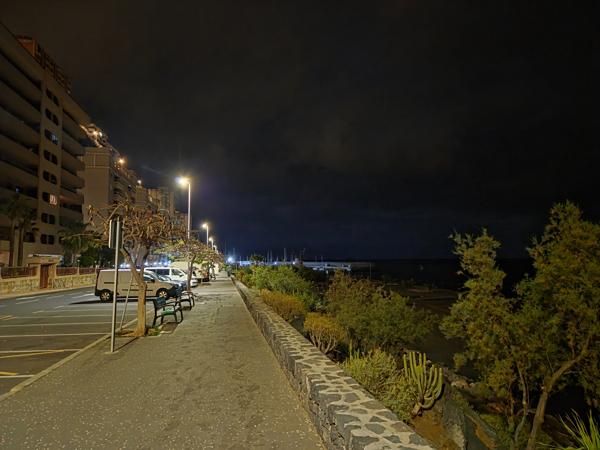 Night view of Radazul promenade