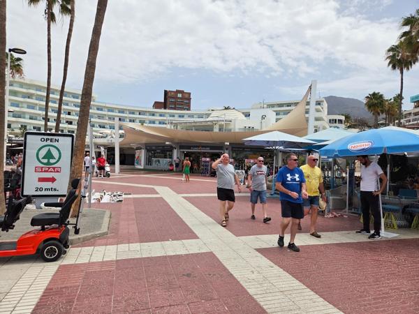 Shopping and dining promenade near the beach