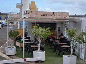 Varadero Radazul bar with outdoor seating just inside the marina.